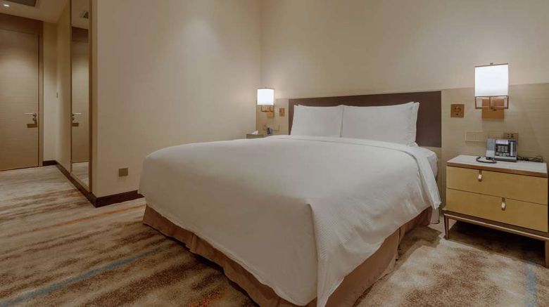 <b>Hilton Shenyang Room</b>. Images powered by <a href="https://iceportal.shijigroup.com/" title="IcePortal" target="_blank">IcePortal</a>.