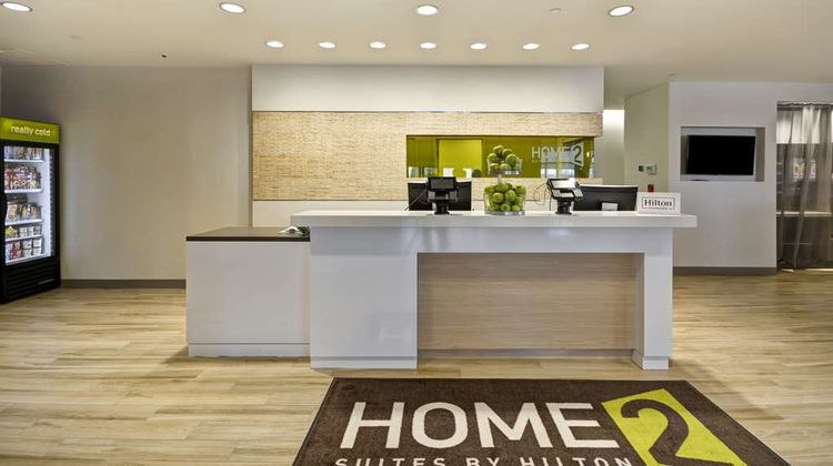 Home2 Suites by Hilton Perrysburg Lobby
