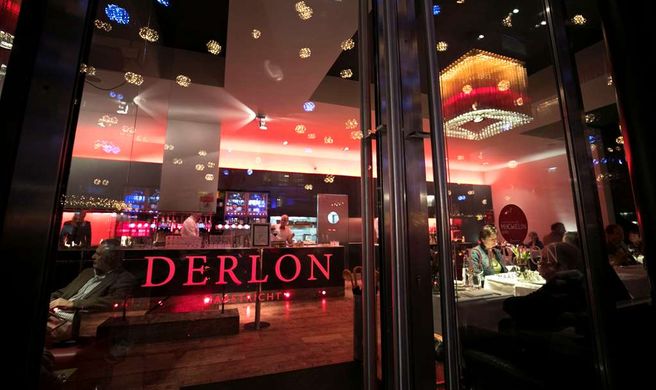 Derlon Hotel Maastricht Exterior