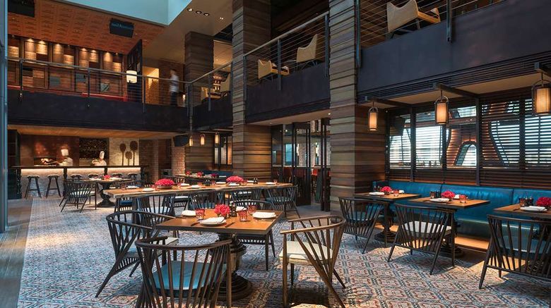 <b>Grand Hyatt Changsha Restaurant</b>. Images powered by <a href="https://iceportal.shijigroup.com/" title="IcePortal" target="_blank">IcePortal</a>.