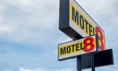 Motel 8