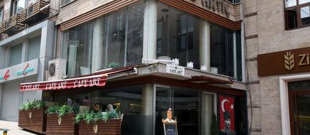 Artic Hotel Exterior