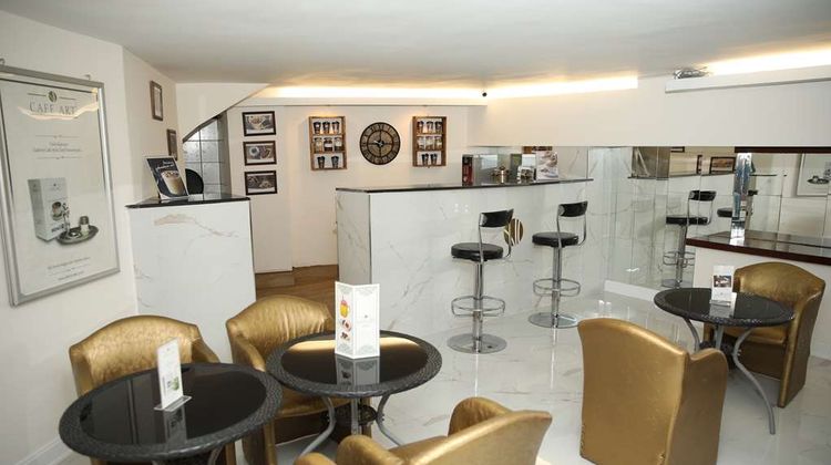 Artic Hotel Restaurant