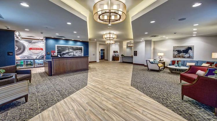 Hampton Inn & Suites Franklin Lobby