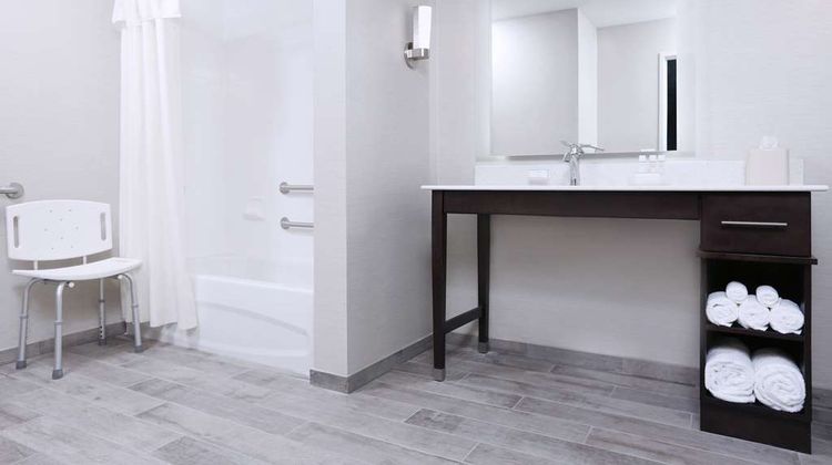 Homewood Suites by Hilton West Fargo Room