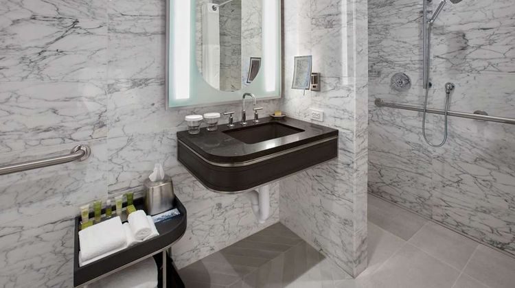 Hilton Club The Residences New York Room