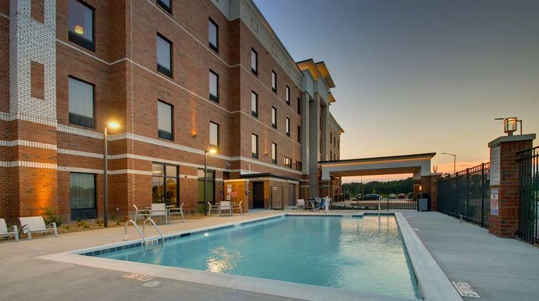 <b>Hampton Inn Sneads Ferry North Topsail Pool</b>. Images powered by <a href="https://iceportal.shijigroup.com/" title="IcePortal" target="_blank">IcePortal</a>.