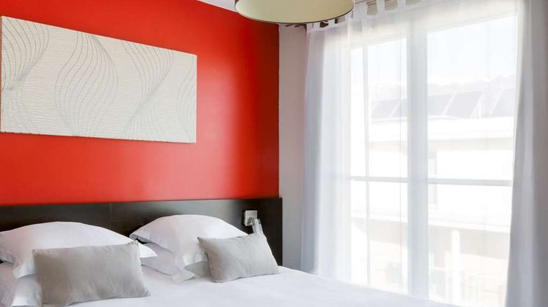 <b>Best Western Park Hotel Geneve-Thoiry Room</b>. Images powered by <a href="https://iceportal.shijigroup.com/" title="IcePortal" target="_blank">IcePortal</a>.