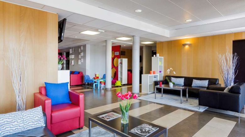 <b>Best Western Park Hotel Geneve-Thoiry Lobby</b>. Images powered by <a href="https://iceportal.shijigroup.com/" title="IcePortal" target="_blank">IcePortal</a>.
