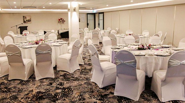 Mercure Orange Meeting