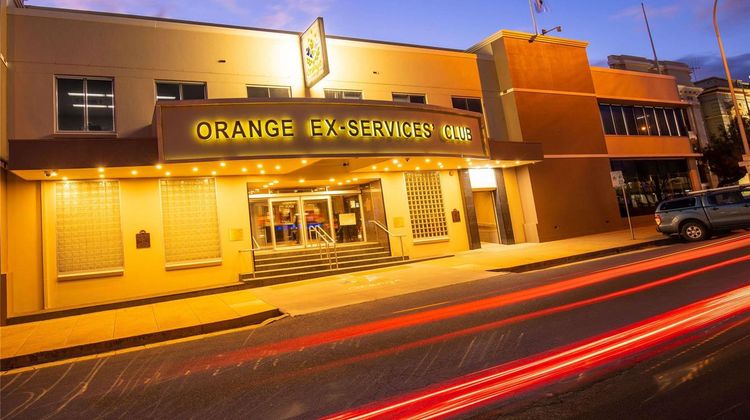Mercure Orange Exterior