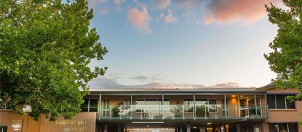 Mercure Orange Exterior