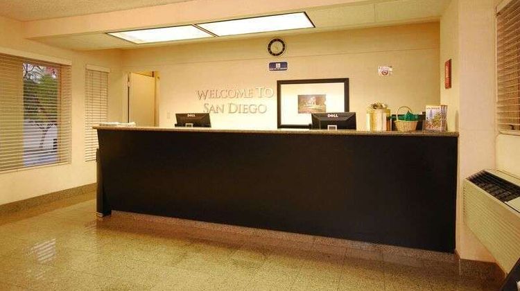 Baymont Inn & Suites San Diego Downtown Lobby