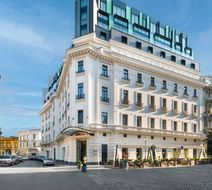Hilton Garden Inn Bucharest Old Town Exterior