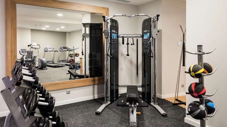 <b>Hilton Garden Inn Bucharest Old Town Health</b>. Images powered by <a href="https://iceportal.shijigroup.com/" title="IcePortal" target="_blank">IcePortal</a>.