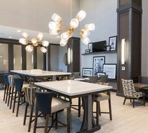 Hampton Inn/Suites Indianapolis-Keystone Lobby