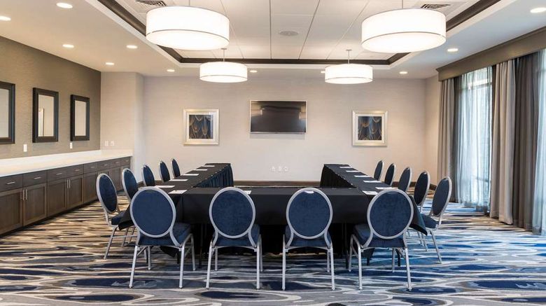 <b>Hampton Inn/Suites Indianapolis-Keystone Meeting</b>. Images powered by <a href="https://iceportal.shijigroup.com/" title="IcePortal" target="_blank">IcePortal</a>.