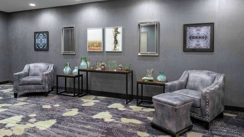 <b>Homewood Suites Lansing/Eastwood Meeting</b>. Images powered by <a href="https://iceportal.shijigroup.com/" title="IcePortal" target="_blank">IcePortal</a>.