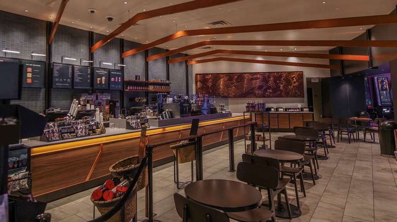 <b>The STRAT Hotel,Casino&Tower,BW Premier Restaurant</b>. Images powered by <a href="https://iceportal.shijigroup.com/" title="IcePortal" target="_blank">IcePortal</a>.