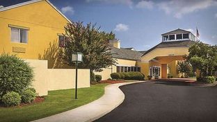 Baymont Inn & Suites