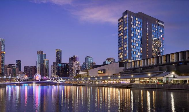 Pan Pacific Melbourne Exterior