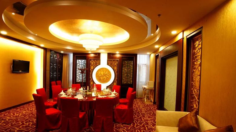 <b>Grand Metropark Hotel Shandong Restaurant</b>. Images powered by <a href="https://iceportal.shijigroup.com/" title="IcePortal" target="_blank">IcePortal</a>.