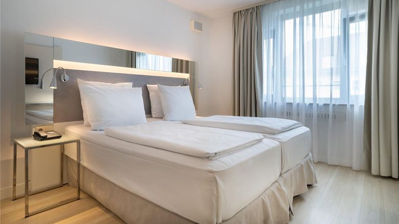 <b>Muenchen City Center Hotel, aff by Melia Room</b>. Images powered by <a href="https://iceportal.shijigroup.com/" title="IcePortal" target="_blank">IcePortal</a>.