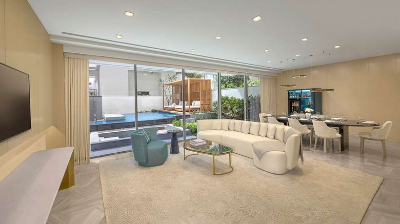 <b>FIVE Palm Jumeirah Suite</b>. Images powered by <a href="https://iceportal.shijigroup.com/" title="IcePortal" target="_blank">IcePortal</a>.