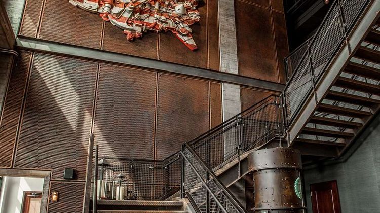 Ironworks Hotel Indy Lobby