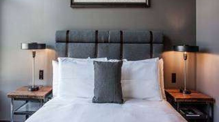 Ironworks Hotel Indy Room