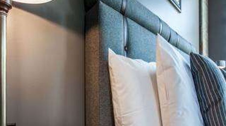Ironworks Hotel Indy Room