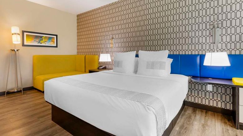 <b>GLo Best Western DeSoto Dallas Room</b>. Images powered by <a href="https://iceportal.shijigroup.com/" title="IcePortal" target="_blank">IcePortal</a>.
