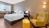 GLo Best Western DeSoto Dallas Room