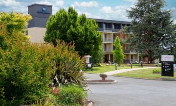 Best Western La Porte des Chateaux