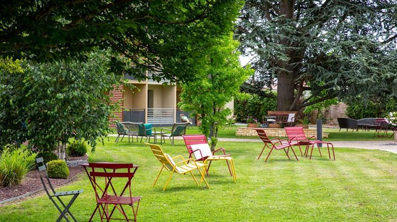 <b>Best Western La Porte des Chateaux Exterior</b>. Images powered by <a href="https://iceportal.shijigroup.com/" title="IcePortal" target="_blank">IcePortal</a>.