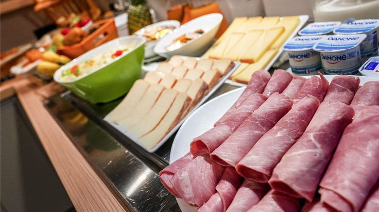 <b>Ibis Styles Clamart Gare Grand Paris Restaurant</b>. Images powered by <a href="https://iceportal.shijigroup.com/" title="IcePortal" target="_blank">IcePortal</a>.