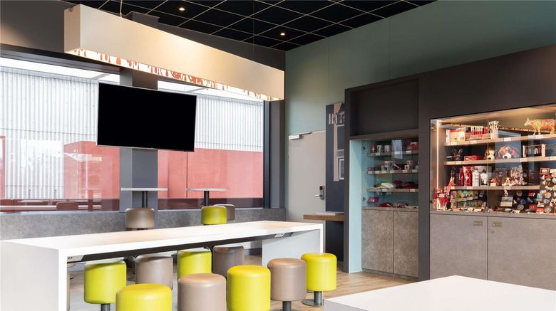 <b>Ibis Budget Geneve Palexpo Aeroport Restaurant</b>. Images powered by <a href="https://iceportal.shijigroup.com/" title="IcePortal" target="_blank">IcePortal</a>.