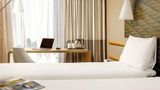 Ibis London Canning Town Hotel Room