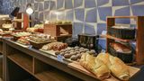 <b>Novotel Sorocaba Restaurant</b>. Images powered by <a href="https://iceportal.shijigroup.com/" title="IcePortal" target="_blank">IcePortal</a>.