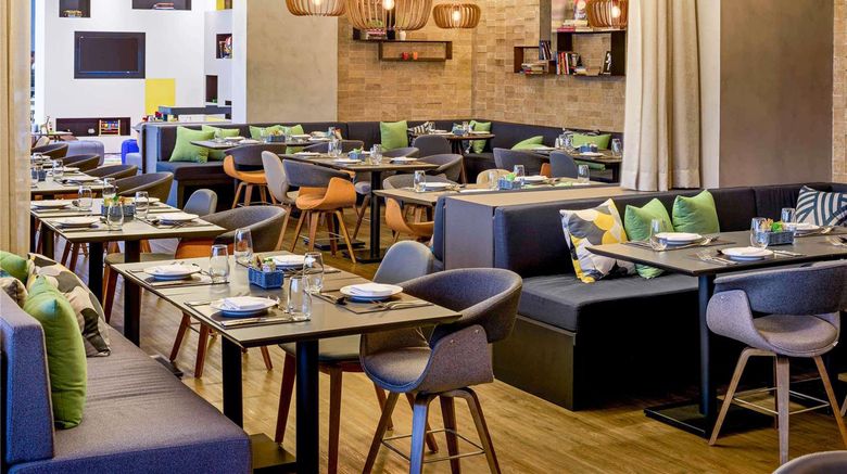 <b>Novotel Sorocaba Restaurant</b>. Images powered by <a href="https://iceportal.shijigroup.com/" title="IcePortal" target="_blank">IcePortal</a>.