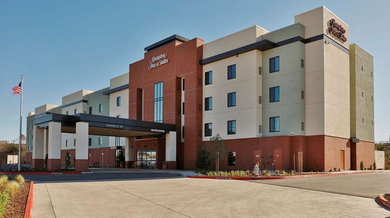 <b>Hampton Inn & Suites Sacramento at CSUS Exterior</b>. Images powered by <a href="https://iceportal.shijigroup.com/" title="IcePortal" target="_blank">IcePortal</a>.