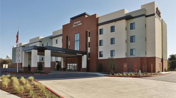 Hampton Inn & Suites Sacramento at CSUS Exterior