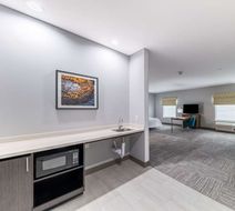 Hampton Inn & Suites Pryor Room