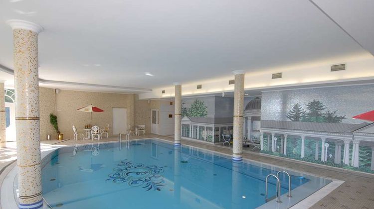 TOP CountryLine Esplanade Spa & Golf Pool