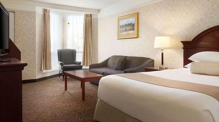 Travelodge Lloydminster Room