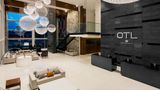 OTL Gouverneur Sherbrooke Lobby
