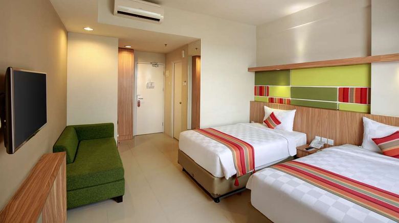 <b>Kyriad Airport Hotel Room</b>. Images powered by <a href="https://iceportal.shijigroup.com/" title="IcePortal" target="_blank">IcePortal</a>.