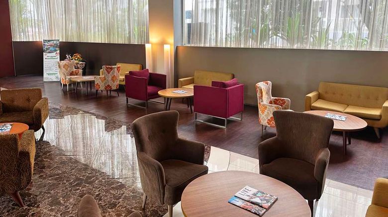 <b>Kyriad Airport Hotel Lobby</b>. Images powered by <a href="https://iceportal.shijigroup.com/" title="IcePortal" target="_blank">IcePortal</a>.