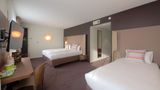Campanile Le Mans Centre-Gare Suite