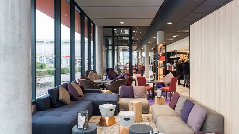 <b>Campanile Le Mans Centre-Gare Restaurant</b>. Images powered by <a href="https://iceportal.shijigroup.com/" title="IcePortal" target="_blank">IcePortal</a>.